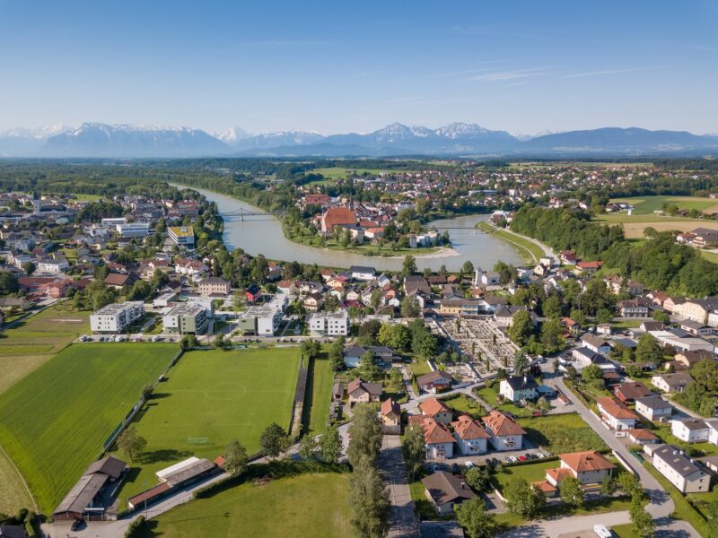 Oberndorf bei Salzburg, Salzachschleife